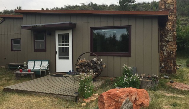 Bunk House at El Rancho Pequeno, premier fly fishing on the Big Laramie River