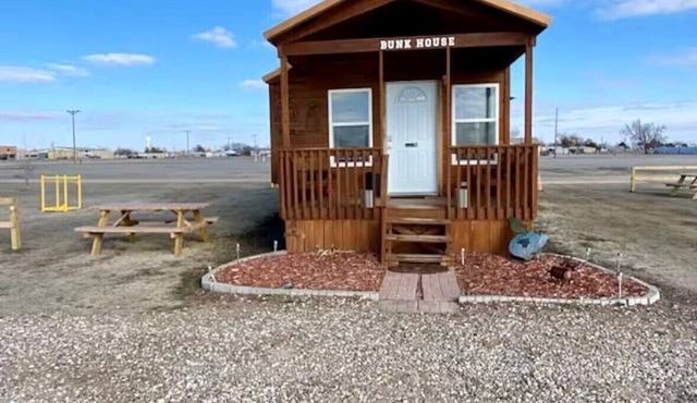 Bunk House Cabin I Cozy Getaway in Silverton, TX