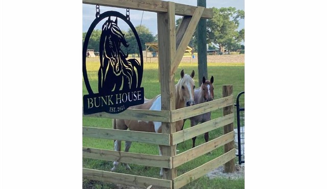 Bunkhouse Farm Stay
