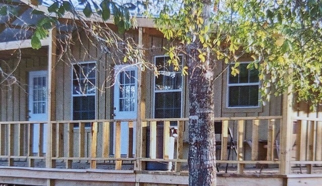 Bunkhouse on 18 acres.