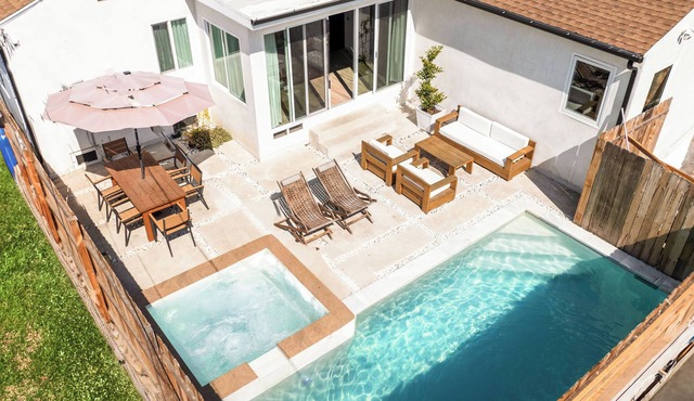 Burbank Getaway