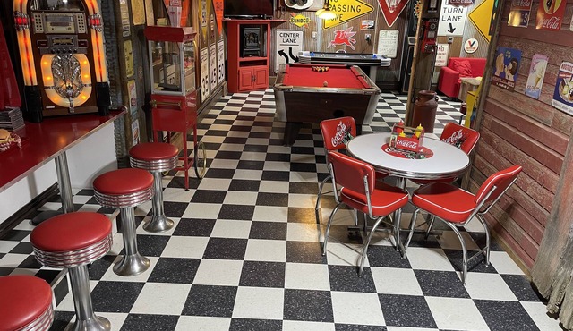 Burczyk's Lake House