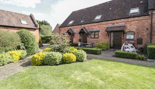BURFORD COTTAGE, family friendly, with a garden in Clifford Chambers