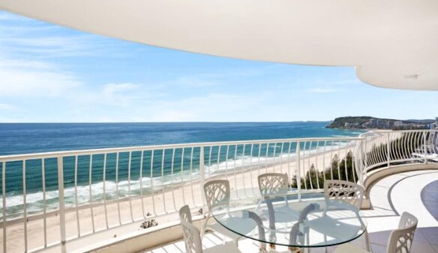 Burleigh Surf 19th floor