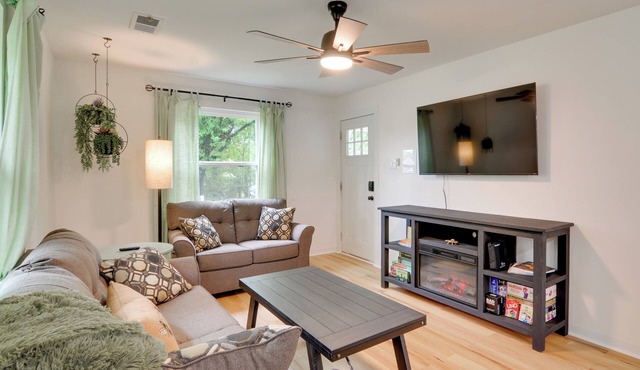 Burnside Vacation Rental, Walk to Lake Cumberland!