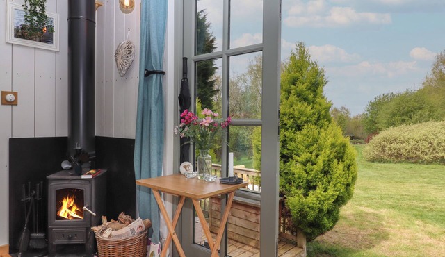 Burr 1 Shepherds Hut