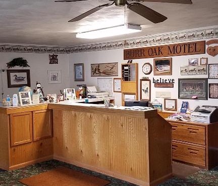 Burr Oak Motel