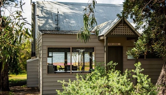 Burrabogie - 1 Nt(waterfront)