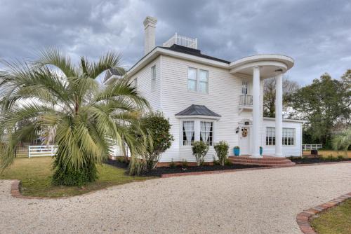 Burrell and Flynn's Farm