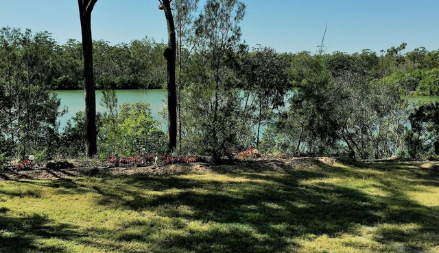 Burrum Riverside Cottage