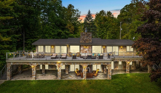 BURT LAKE RETREAT - 200 Feet of Private Waterfront - 5 Bedrooms and 3.5 Baths