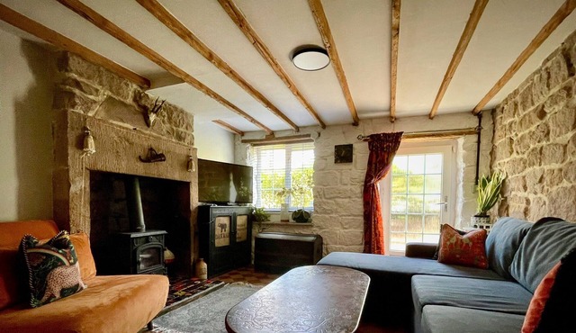 Burtys Snug Cromford UNESCO Peak District central village studio - Pet Friendly