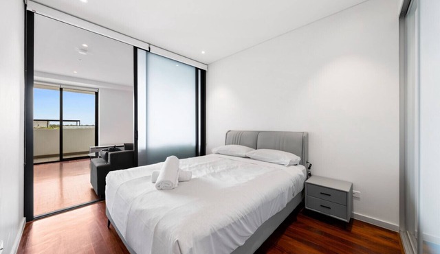 Burwood 1BR 029 APT close Olympic park&CBD