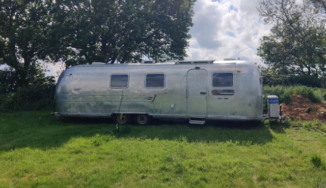 Bury - Lodge - Sleeps 2 - Parking