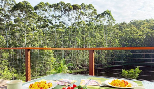 Bush, Beaches, Lakes & space-relax among the trees