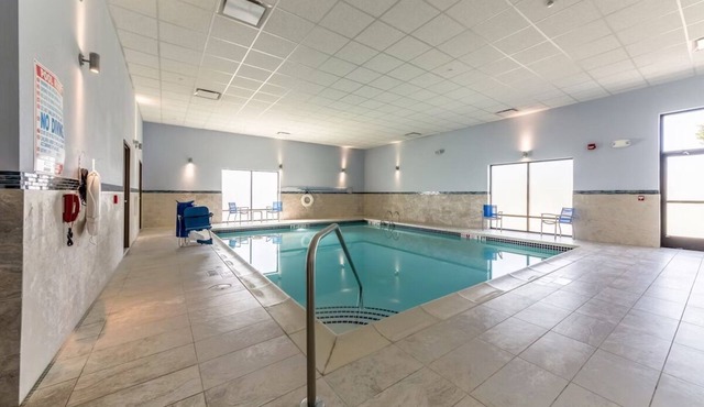 Business-Friendly Stay in Allentown with Indoor Pool and Free Breakfast