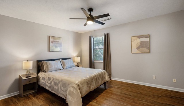 Business-Ready 2 Bedroom Suite