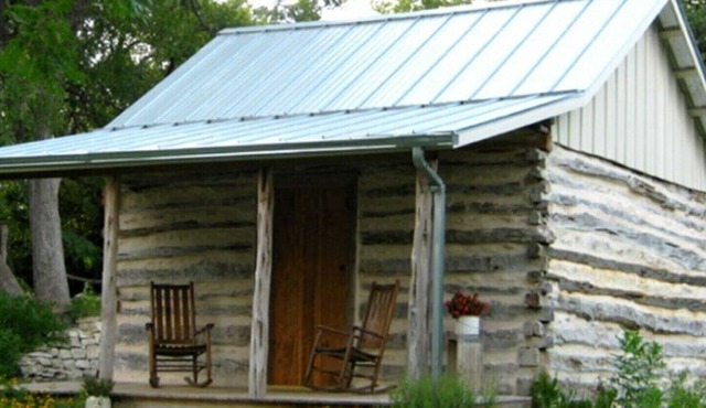 Butler Cabin at The Homestead B&B
