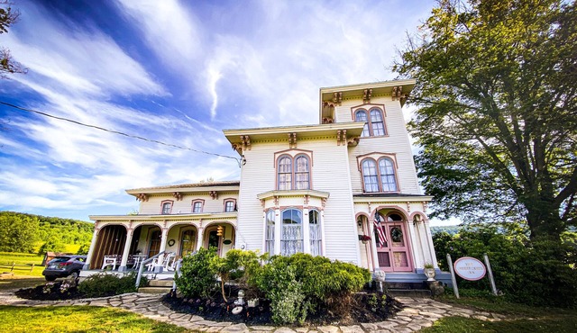 BUTLER HOUSE at The Cherry Creek Inn