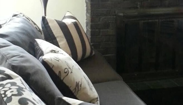 Butte Bungalow Home, Close to uptown- 2 bdrm, 2 bath, No Cleaning fee