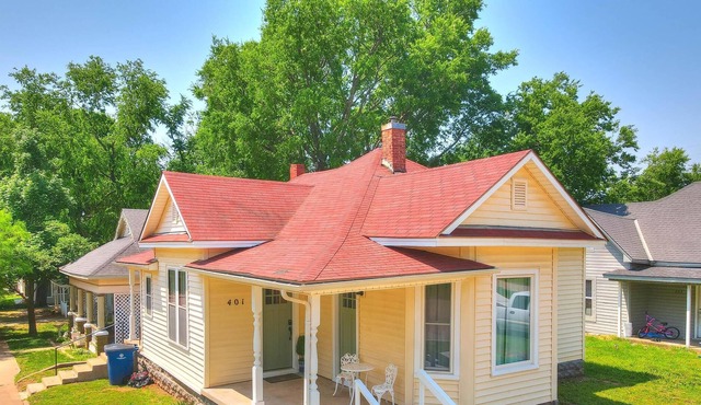 Buttercup Cottage downtown area / WI-FI / PETS