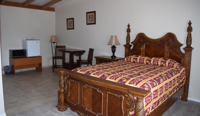 BUTTERFIELD STAGE MOTEL