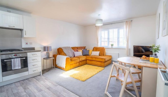 Butterfly Gardens 2 bed apartment sleep upto 4