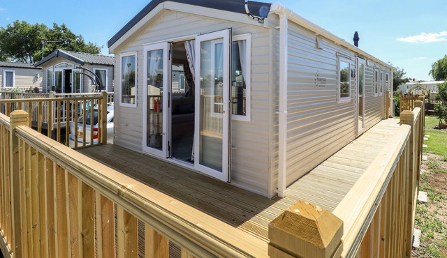 BUTTERMERE LODGE - WESTFIELD 4, pet friendly in Crowle