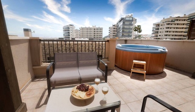 Bw Balcón de Arenales - Jacuzzi included