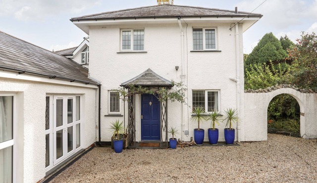 BWTHYN, pet friendly, country holiday cottage in Porthmadog