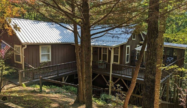By Lake Rabun Beach and Angel Falls. Dreamy, dog friendly, and forest views