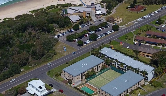 By the Bay at The Dunes fabulous two bedroom unit Pool and Tennis Court