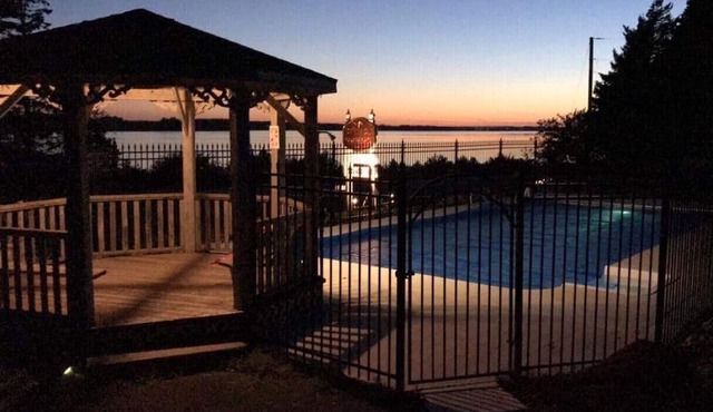 By The Bay Cottages in Stanhope! - Three Bedroom Heritage Cottage #1