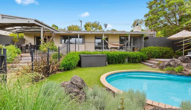 BYANDA - MOUNT MARTHA