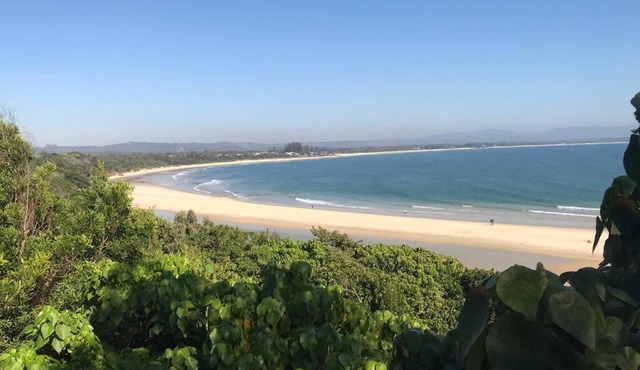 Byron Bay hinterland house - amazing sunset views!