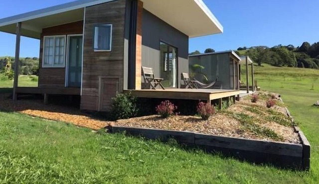 Byron country cottage 2, 3km to Byron Bay, self-contained, bikes available