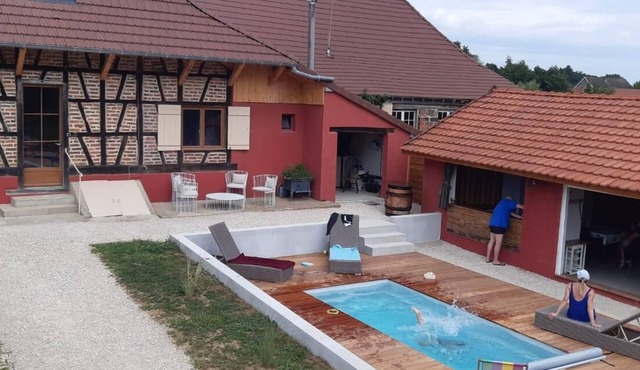 Côté Piscine - LA CHAPELLE SAINT SAUVEUR