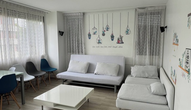 Côte de Paris, Disneyland Gare de Lyon Gare du Nord Arc de Triomphe en Direct