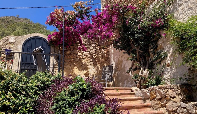 C a s a S o n i a - F o r n a - Beautiful garden