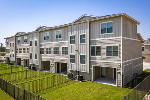 C Creek 4316 I New Construction 2Bd Apt I Gated