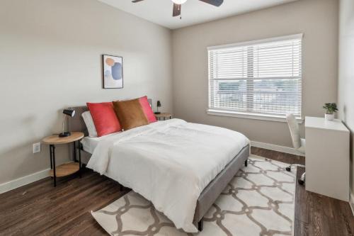 C Creek 7309 I New Construction 1Bd Apt I Gated