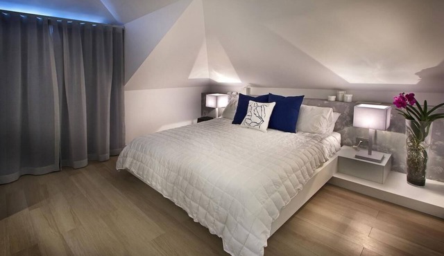 C'est La Vie Luxury beachfront villa