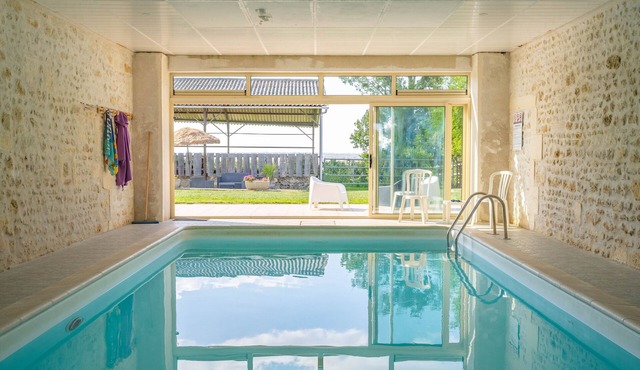 Charming House 'Grands Gites 16 Personnes' with Private Terrace, Garden & Wi-Fi