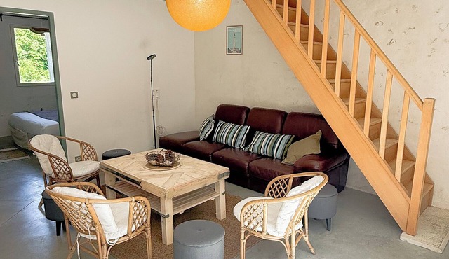 Country cottage with pool #2
