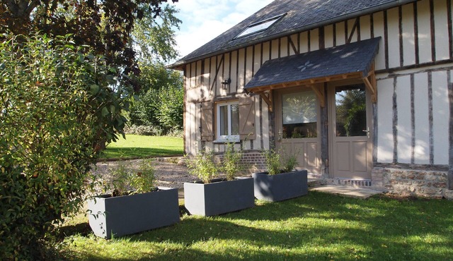 Charmant Gîte à la Campagne Proche de Deauville