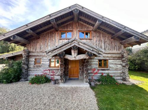C Les rondins nature gîte 8 personnes avec jardin