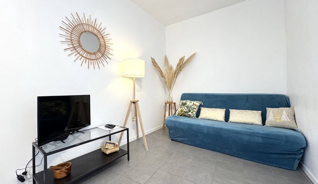 C OT Maison de la Place - Old Town