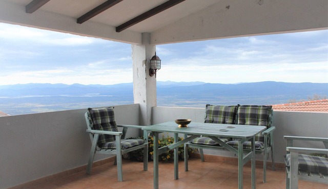 C. R. "Carvajal "- Birding & Horse Trekking Center
