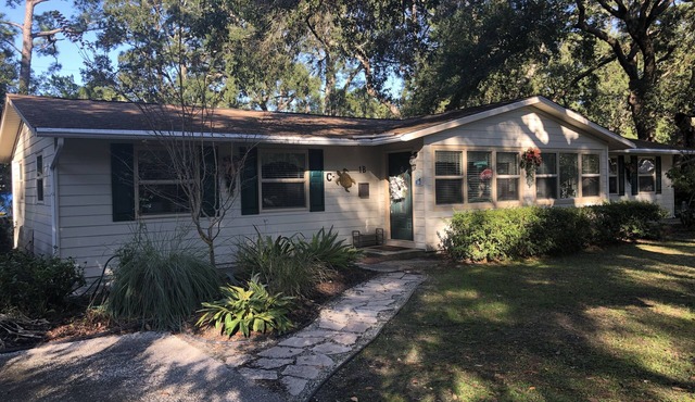 C-Turtle Duplex 2 Bedroom 2 Bath Duplex
