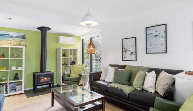 C-WEED - located in beautiful Smiths Beach